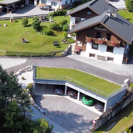Апартаменты Haus Almrausch Зеефельд в Тироле Экстерьер фото